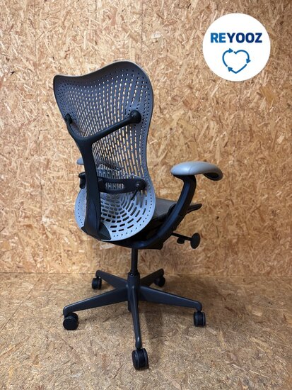 Herman Miller Mirra - grijs - tweedehands