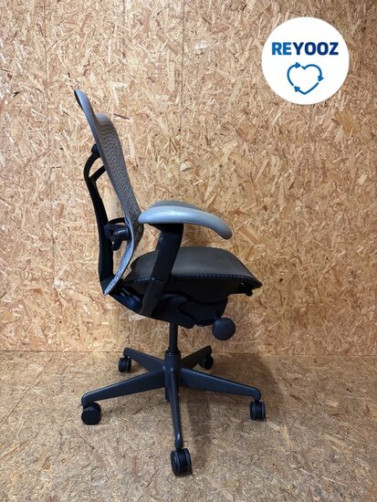 Herman Miller Mirra - grijs - tweedehands