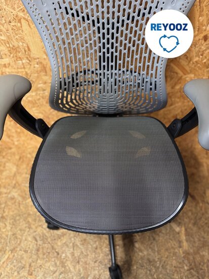 Herman Miller Mirra - grijs - tweedehands